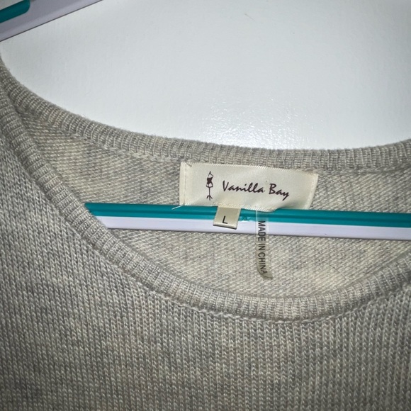 Boutique brand striped sweater with pocket detail, size L but fits like an XL - Picture 2 of 2